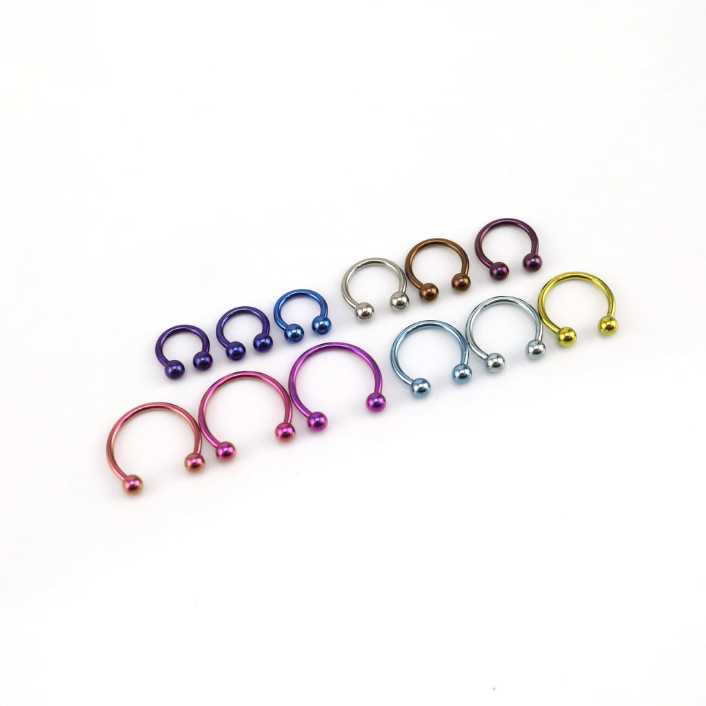 Classic Externally Threaded Titanium Horseshoe ring