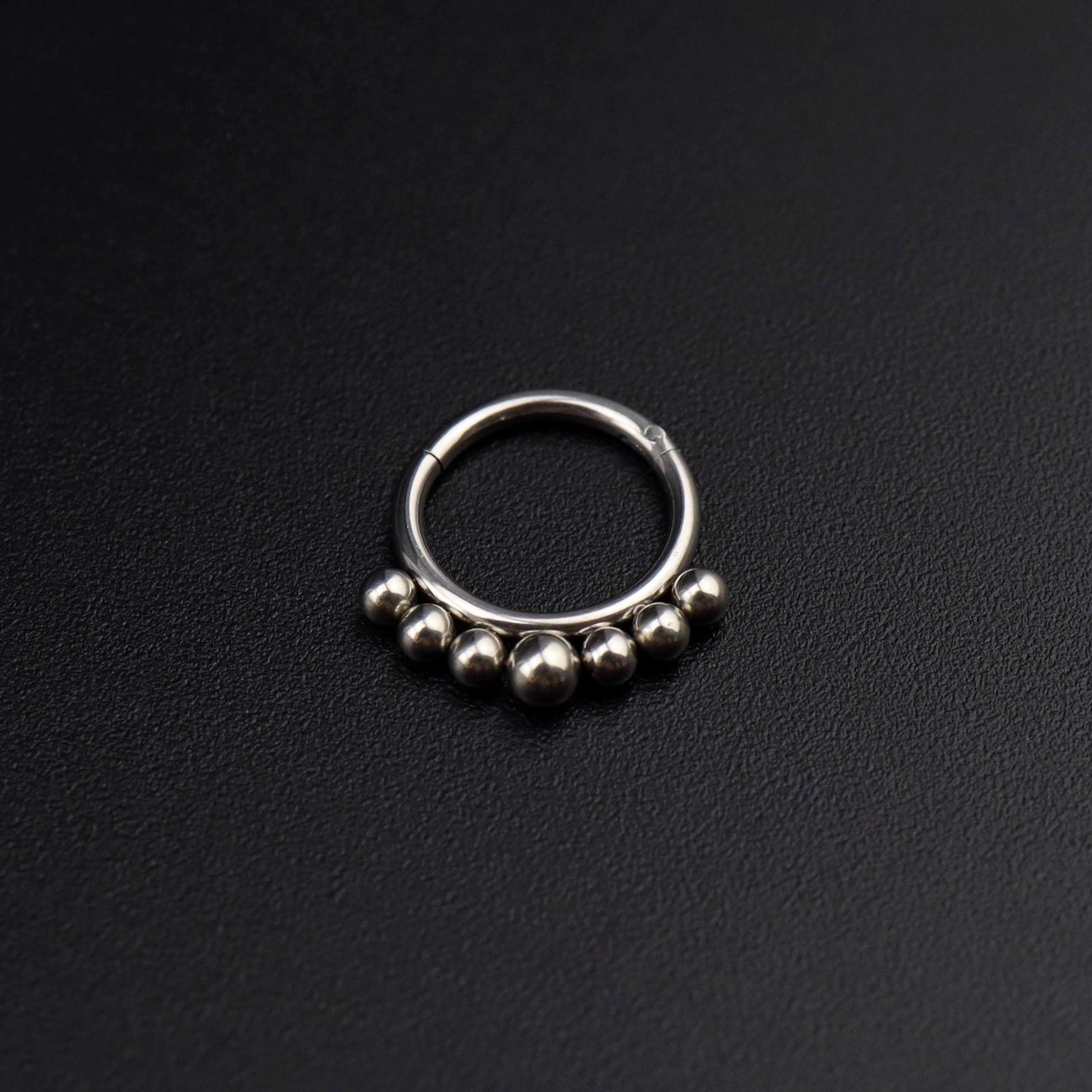 16G Small ball stainless steel Serpent Ring