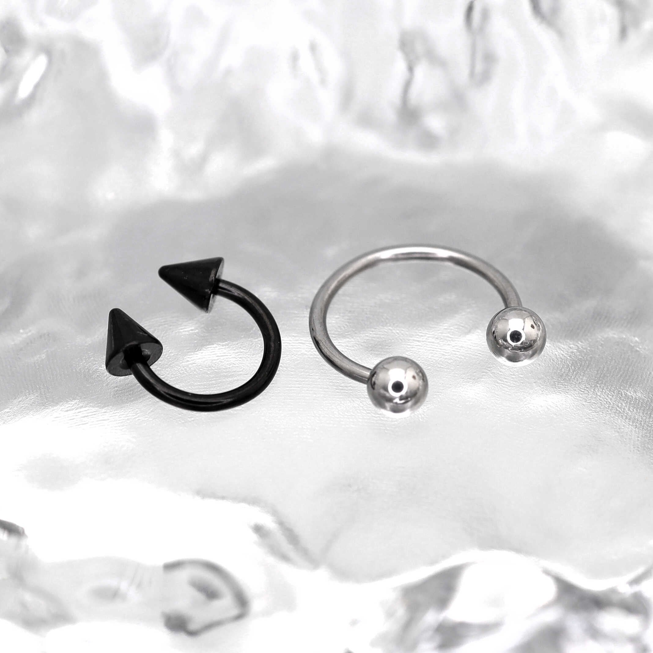 Stainless steel Basic Horseshoe hoop