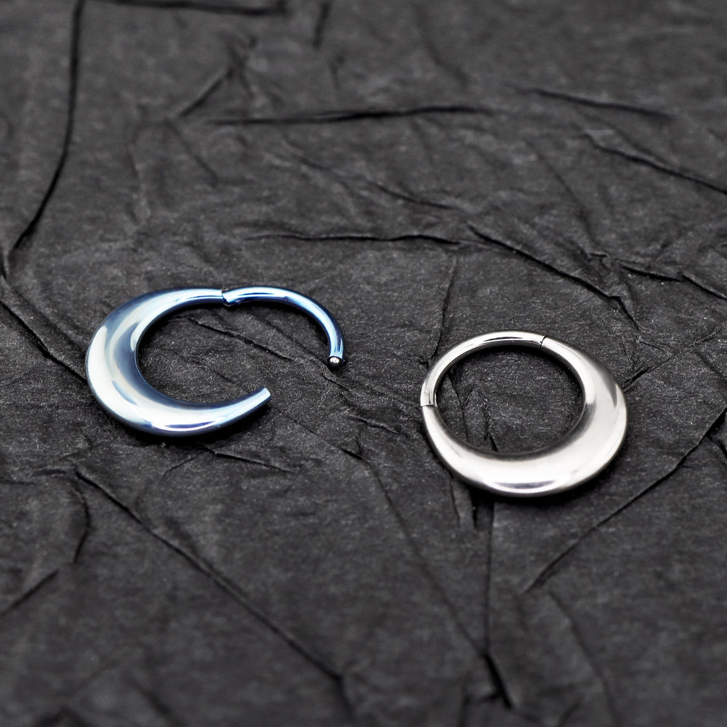16G Crescent Arc Titanium Clicker