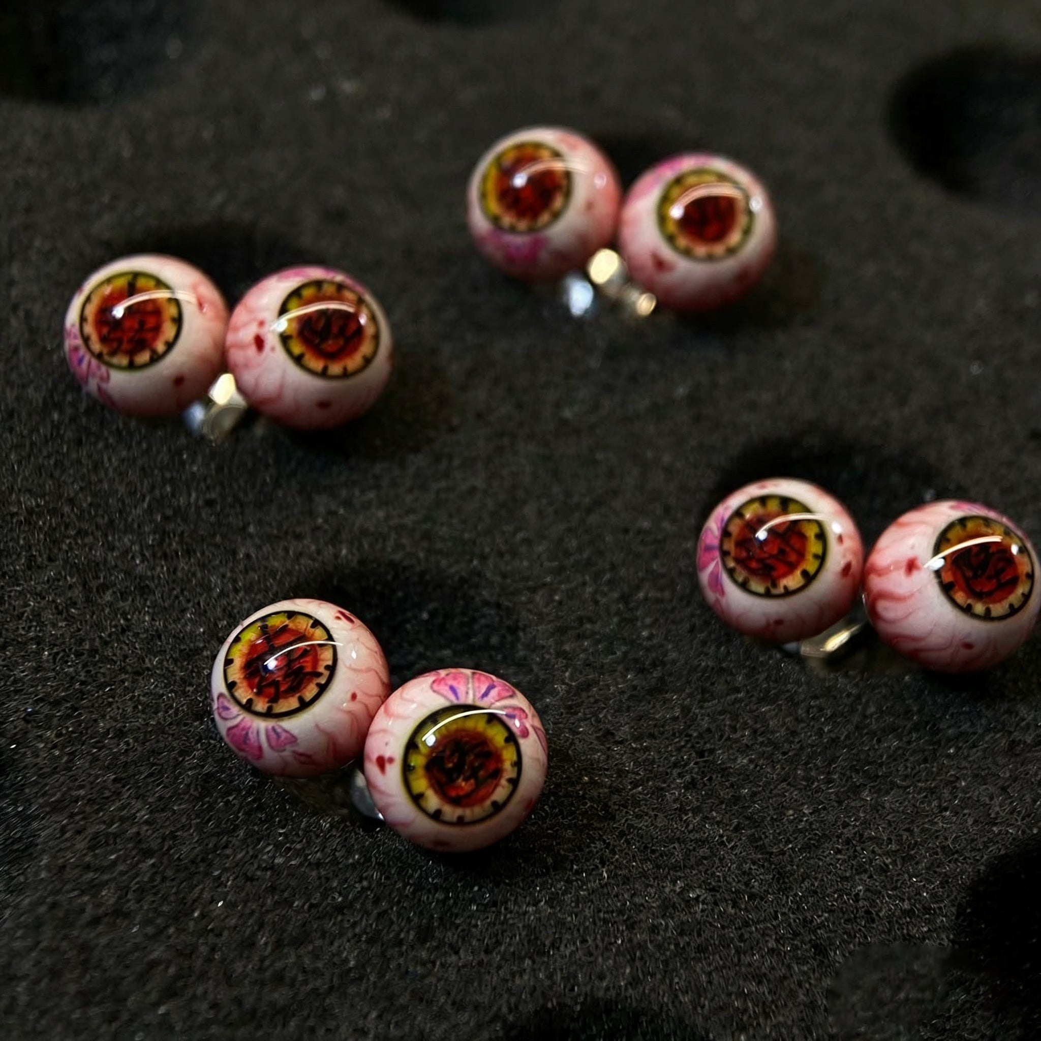 Cthulhu Eye - Demon Slayer | Upper Rank Six - Gyutaro / Daki | Ear/Lip/Tongue Studs - Cthulhu Eye - Demon Slayer | Upper Rank Six - Gyutaro / Daki | Ear/Lip/Tongue Studs - Upper Rank - Daki ( 1PCS x 上弦 ) / Flat-Back（Default） / 4mm by CRUXJEWELRY