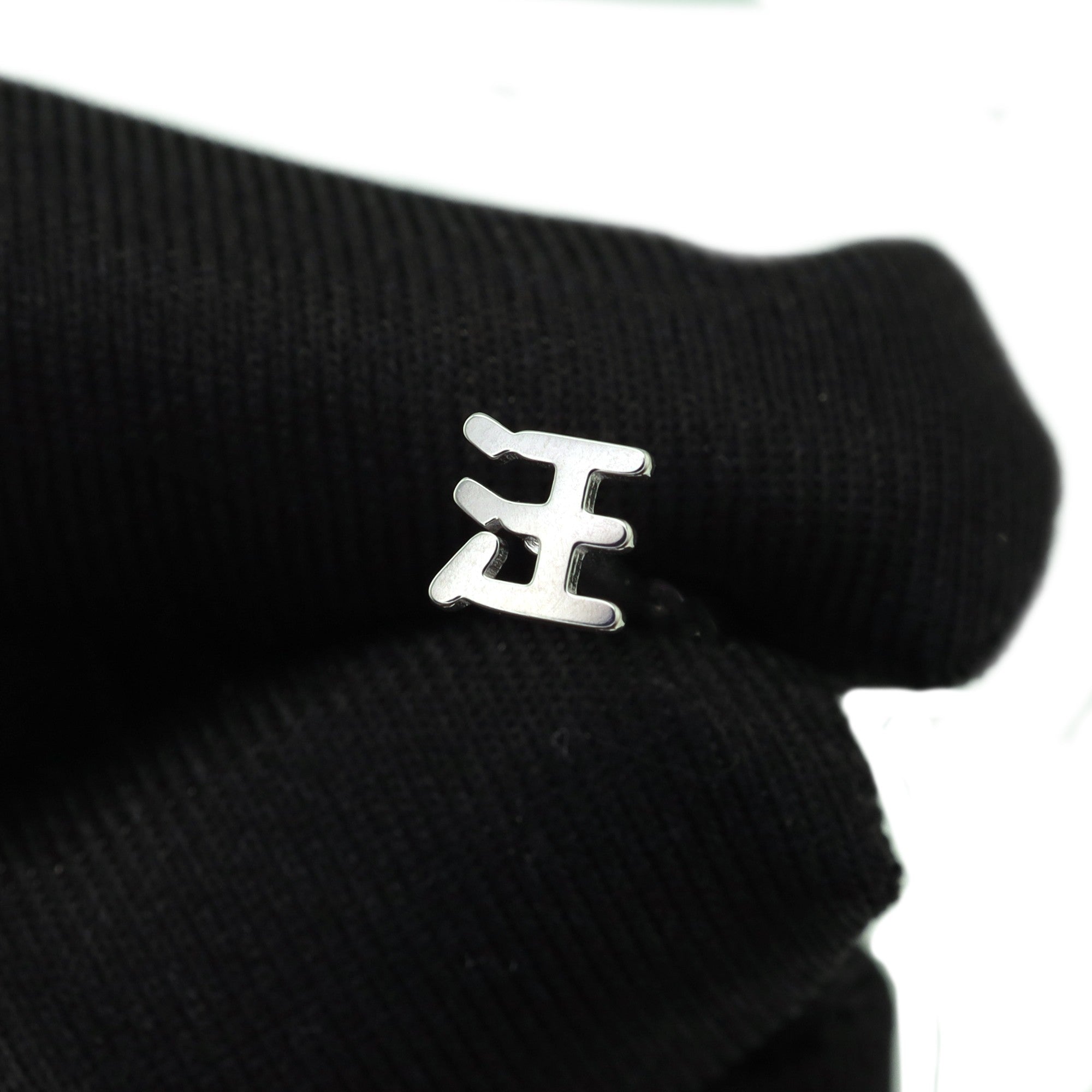 Oriental Symbol stainless steel tongue stud