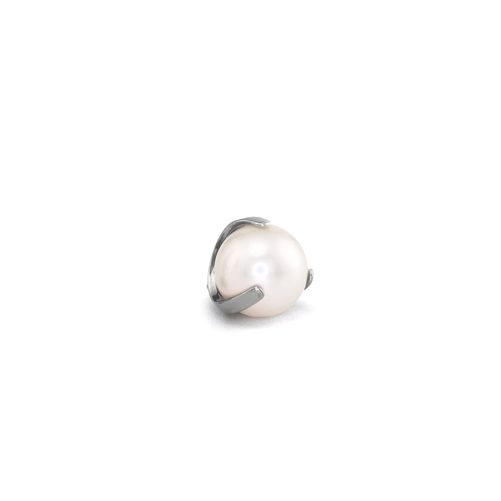 Pearl Internally Threaded Titanium Ear Studs