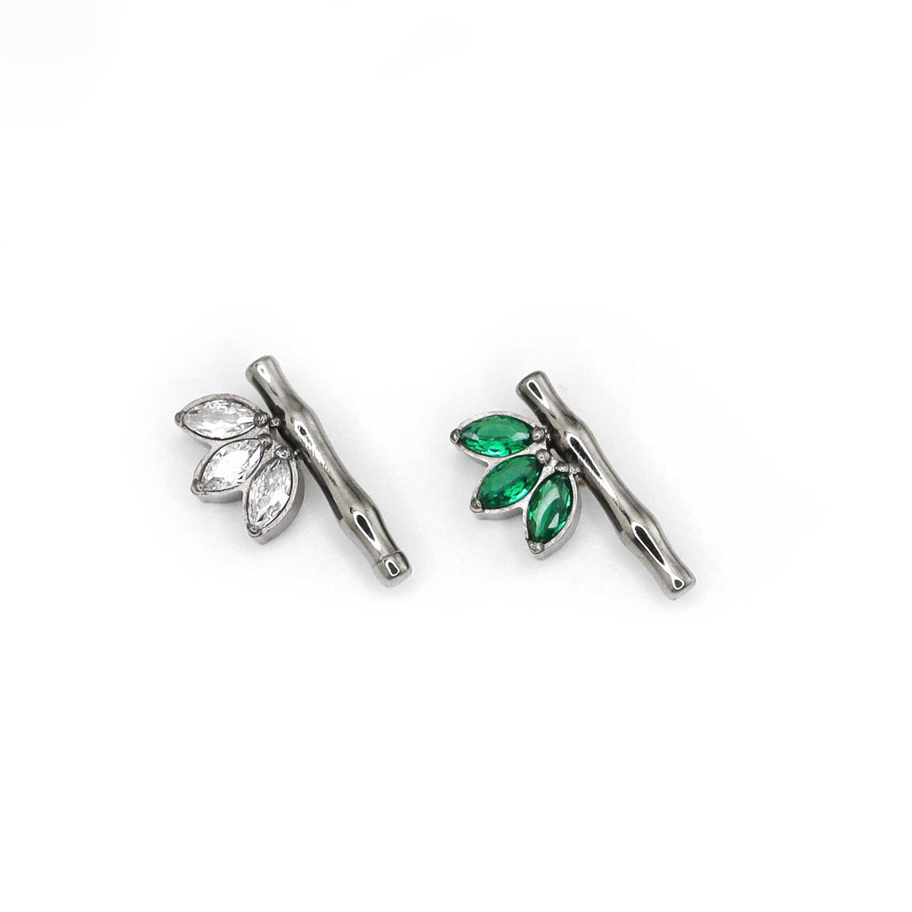 Bamboo  Leaf  CZ Internally Threaded Titanium Studs