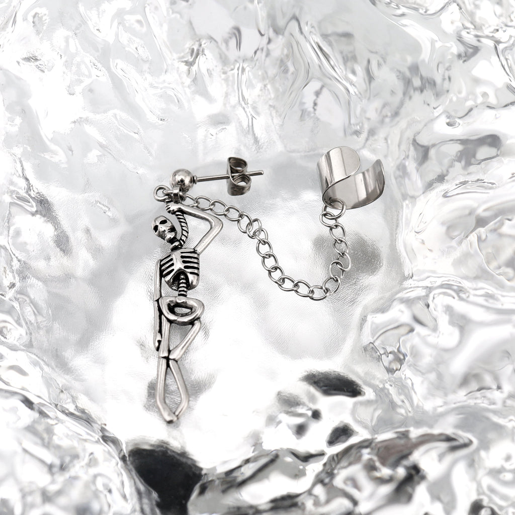 Thin Gauge Openwork Skull Chain Dangle tainless steel Earrings