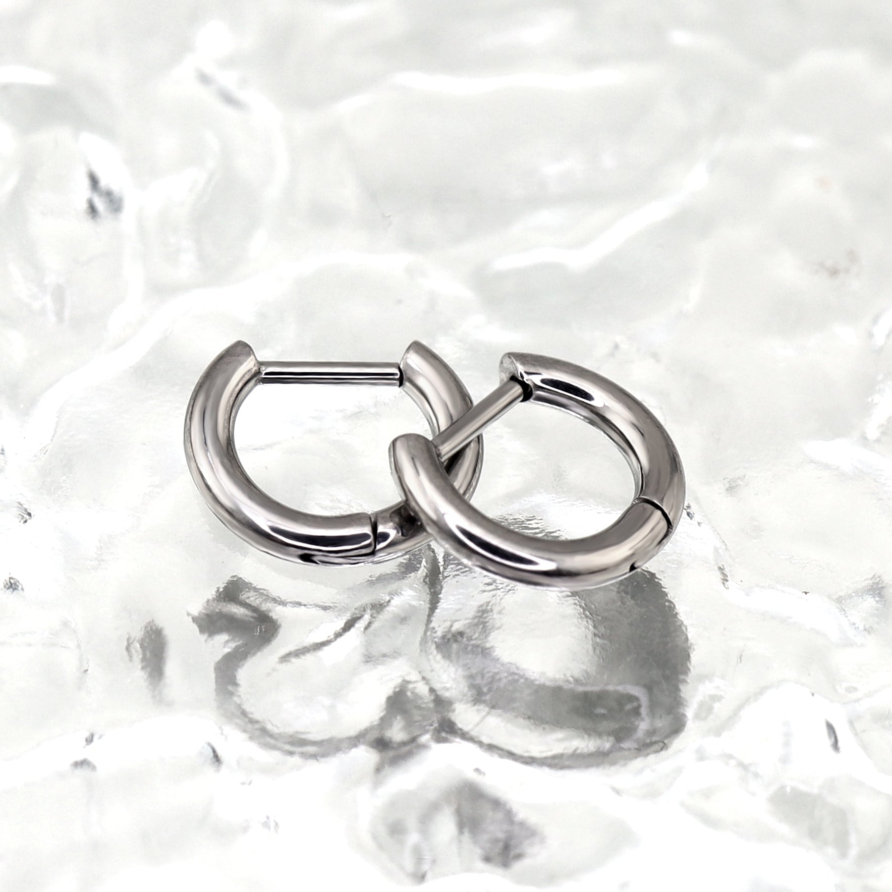 Straight Pin Titanium Segment Hoop