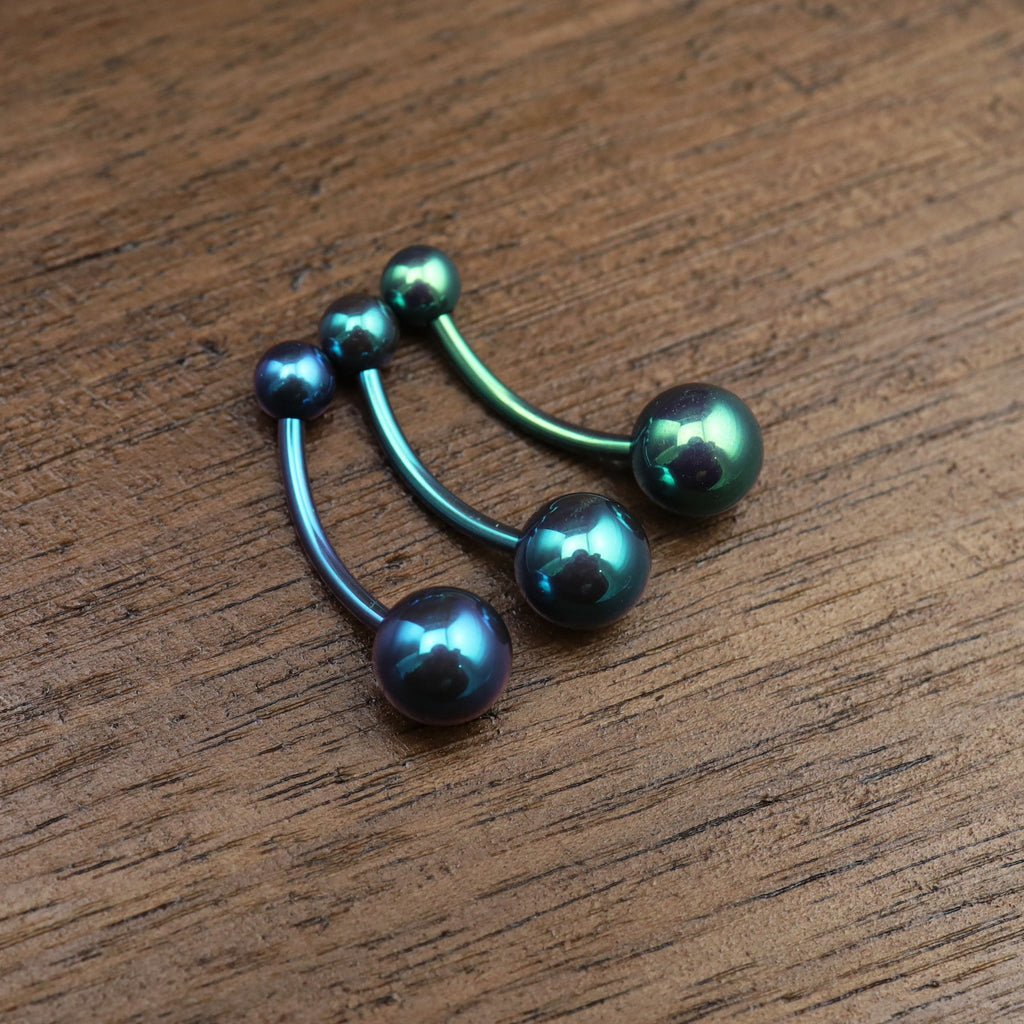 Classic Externally Threaded Titanium  Belly Ring