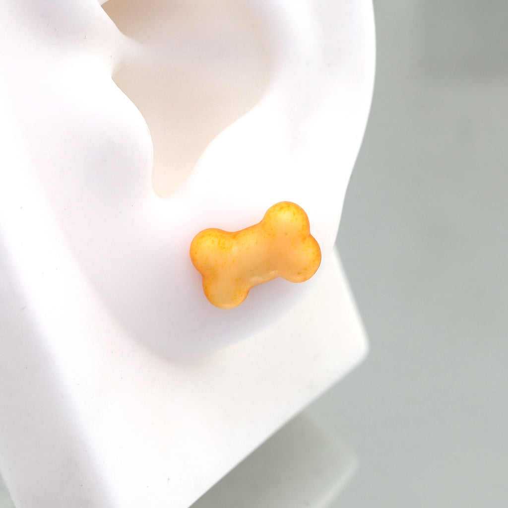 Star Baker - Resin Puppy's Bone Bread Stainless Steel Ear Studs