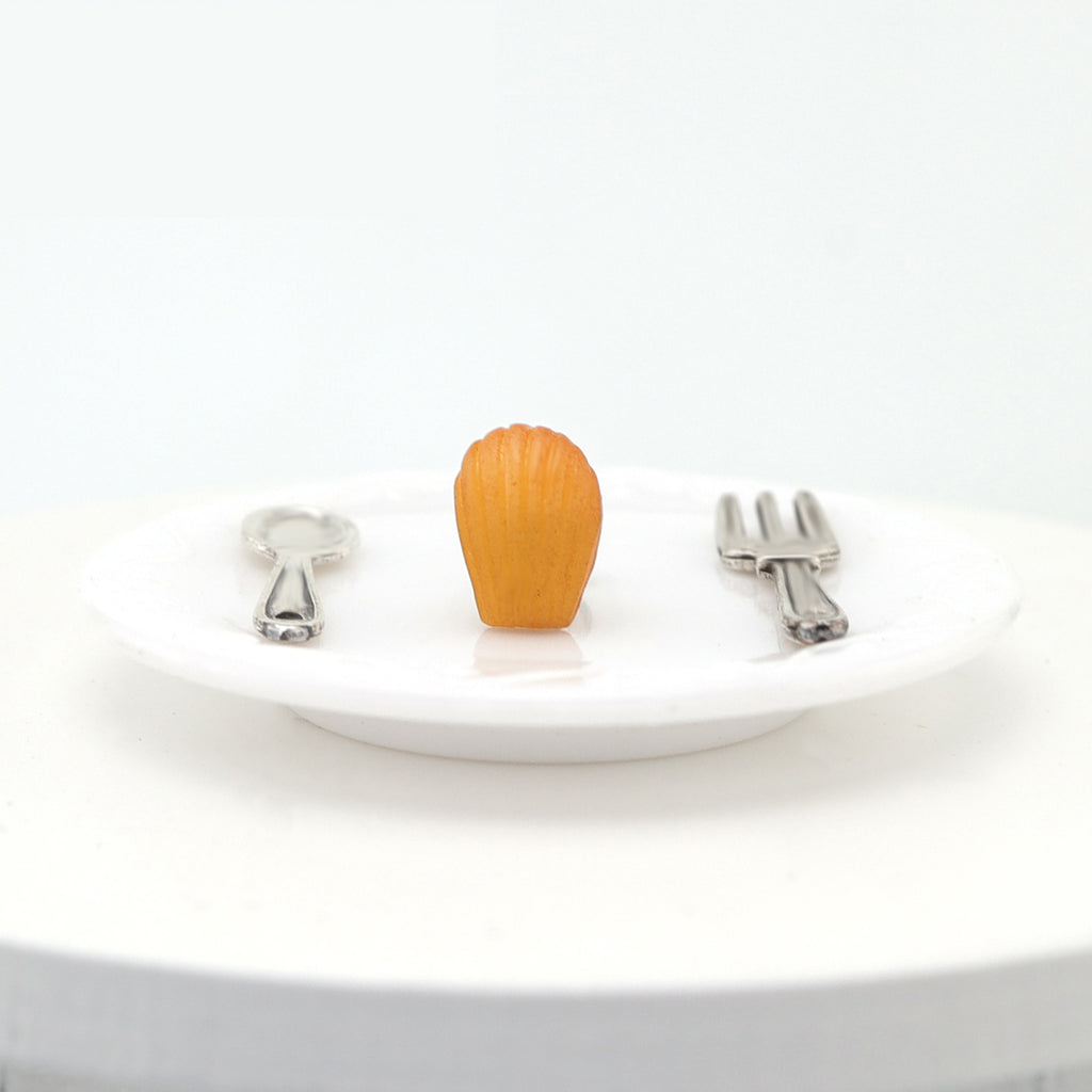 Star Baker - Seashell Pastry stainless steel Internally Threaded Studs