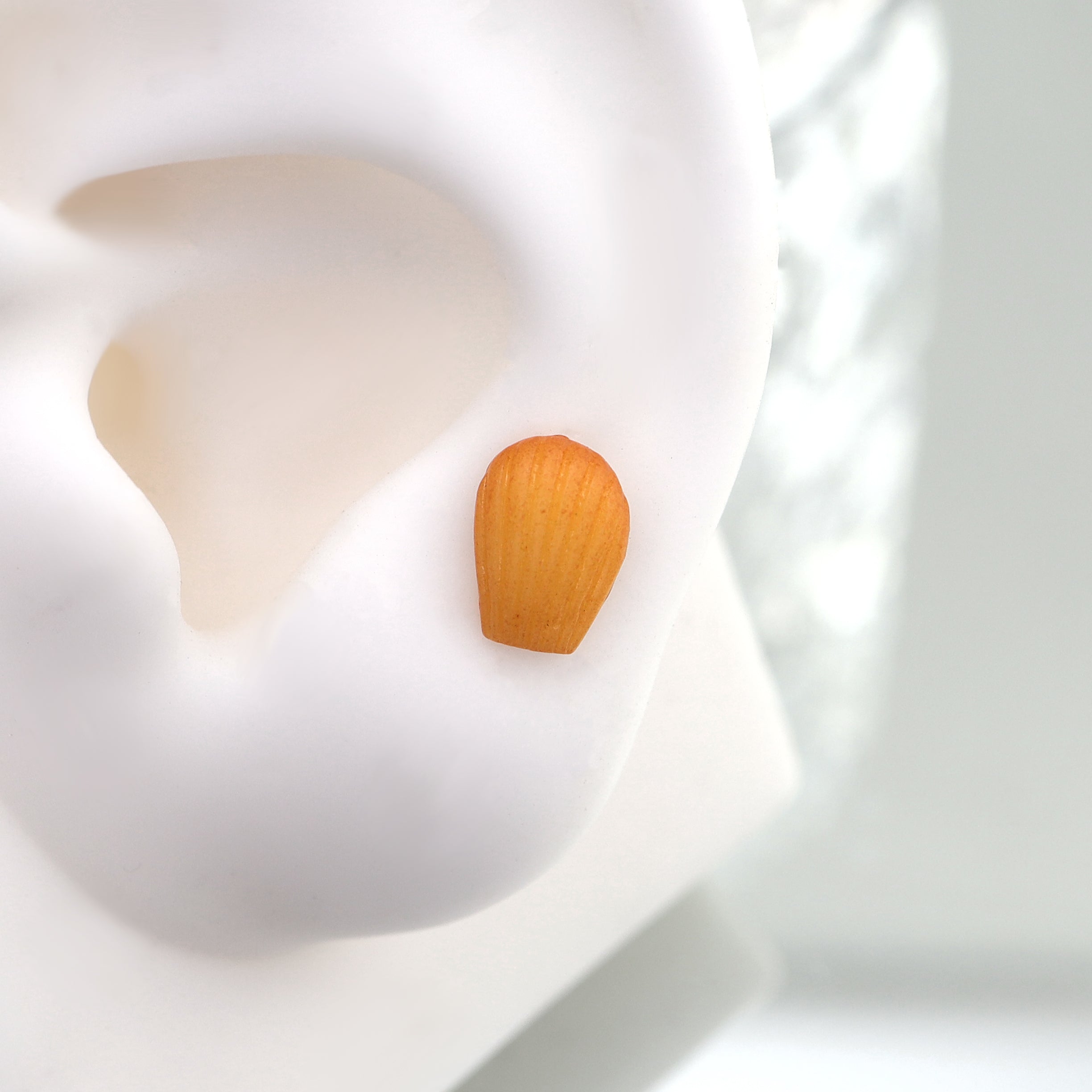 Star Baker - Seashell Pastry stainless steel Internally Threaded Studs