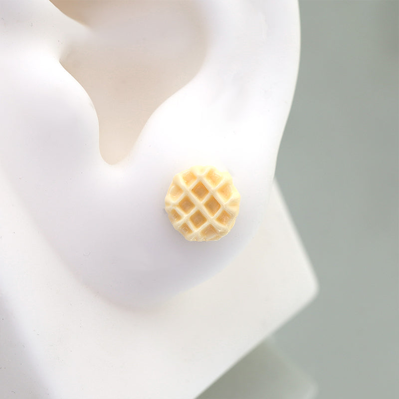 Star Baker - Cute Waffle Stainless Steel Ear Studs