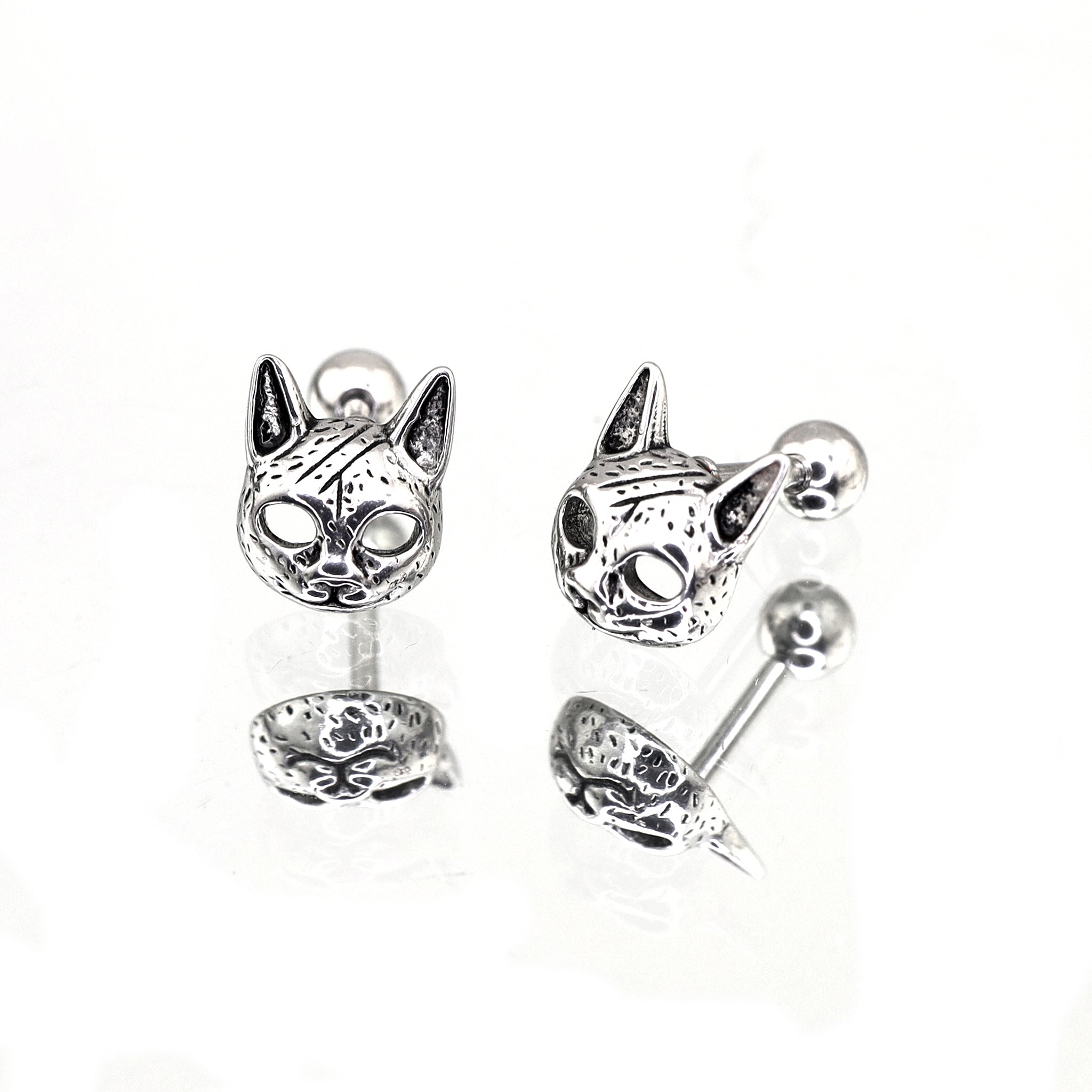 Vintage Openwork Cat Head stainless steel Ear Studs