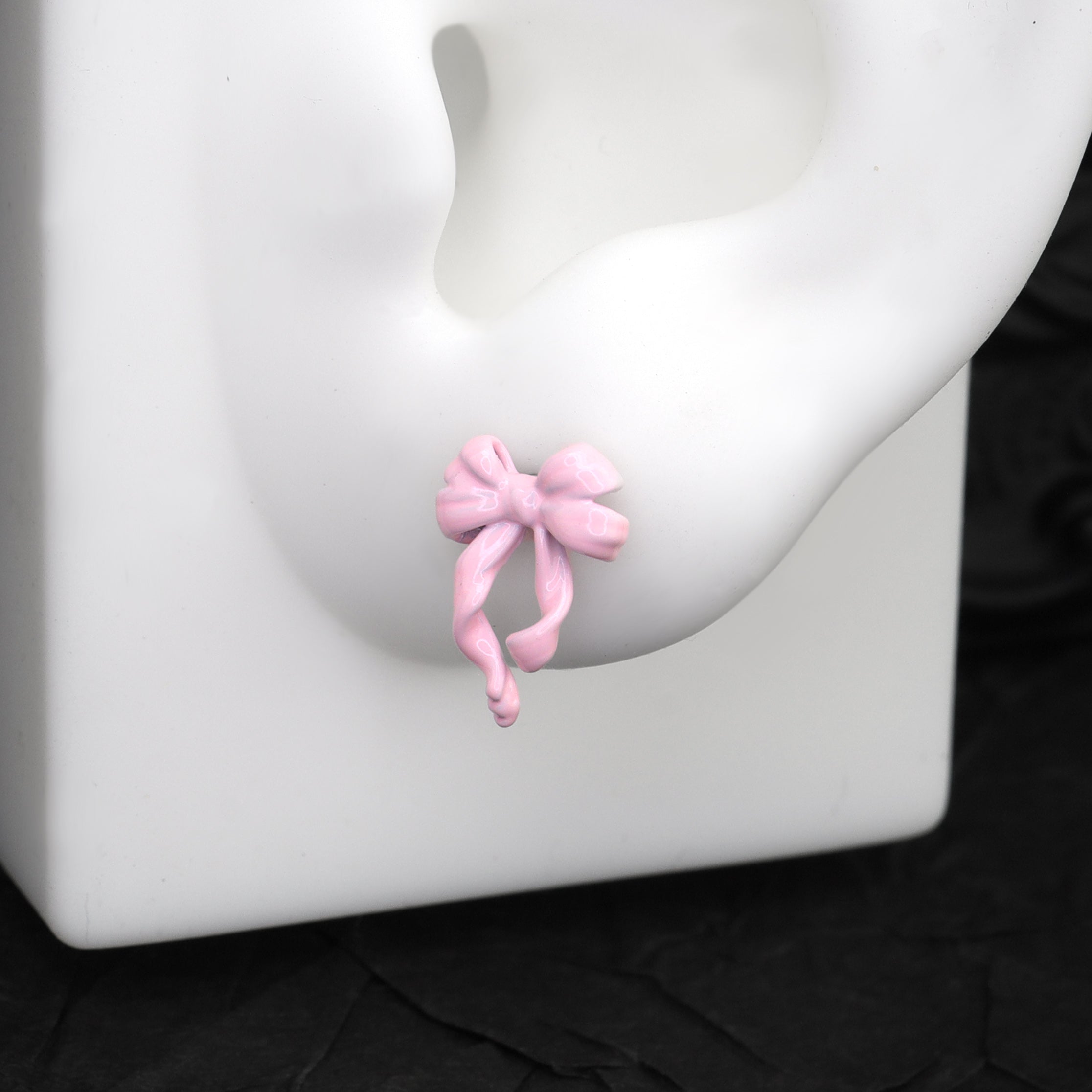 Bow Internally Threaded Stainless Steel Stud