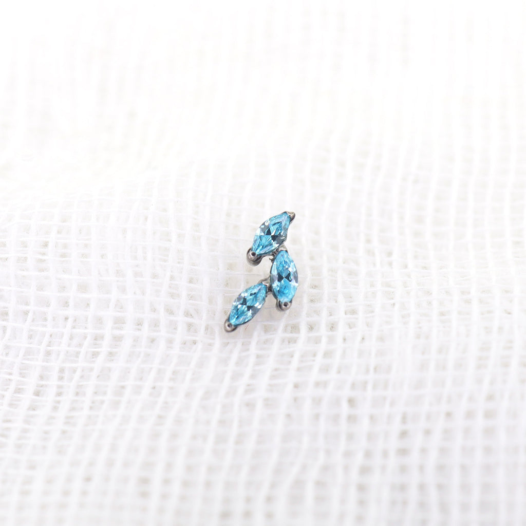 Leaf CZ Internally Threaded Titanium Labret Stud