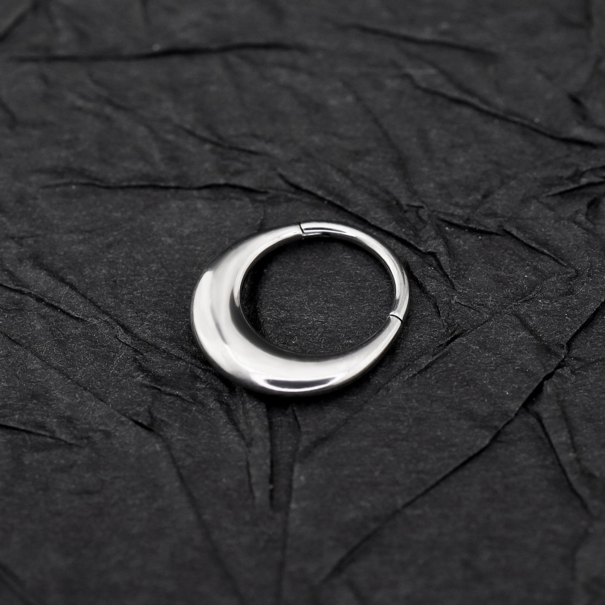 Simple Moon Titanium Segment Hoop