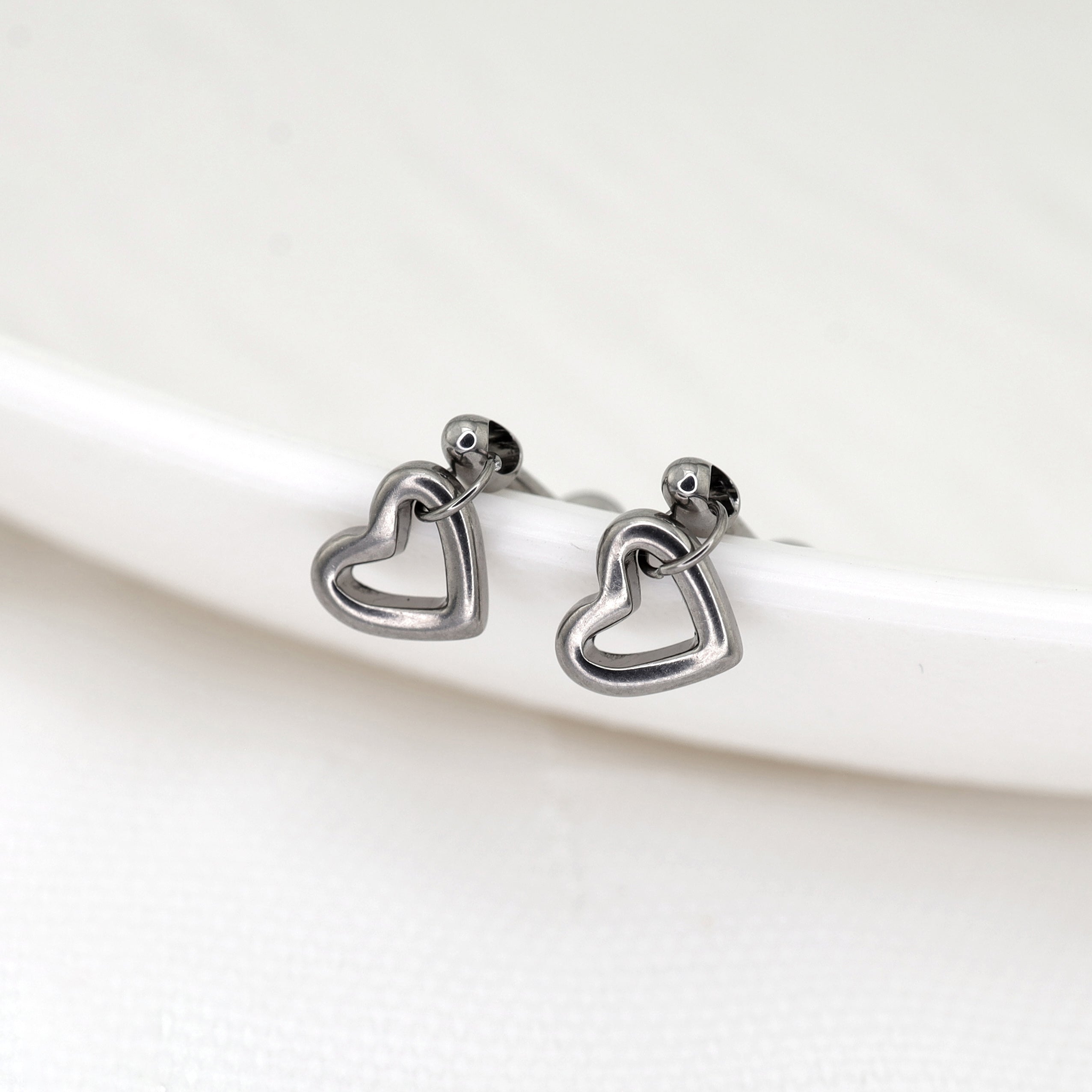Open Heart Titanium Pendant Stud