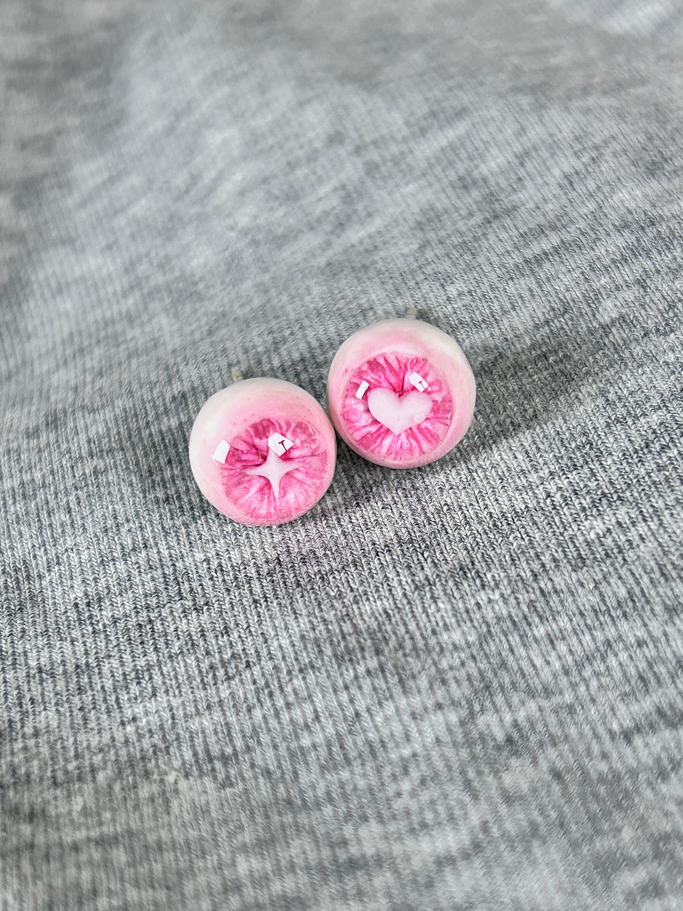 Cthulhu Eye - Heart&Crux | Ear/Lip/Tongue Studs - Cthulhu Eye - Heart&Crux | Ear/Lip/Tongue Studs - Heart(1PCS) / Flat-Back（Default） / 4mm by CRUXJEWELRY