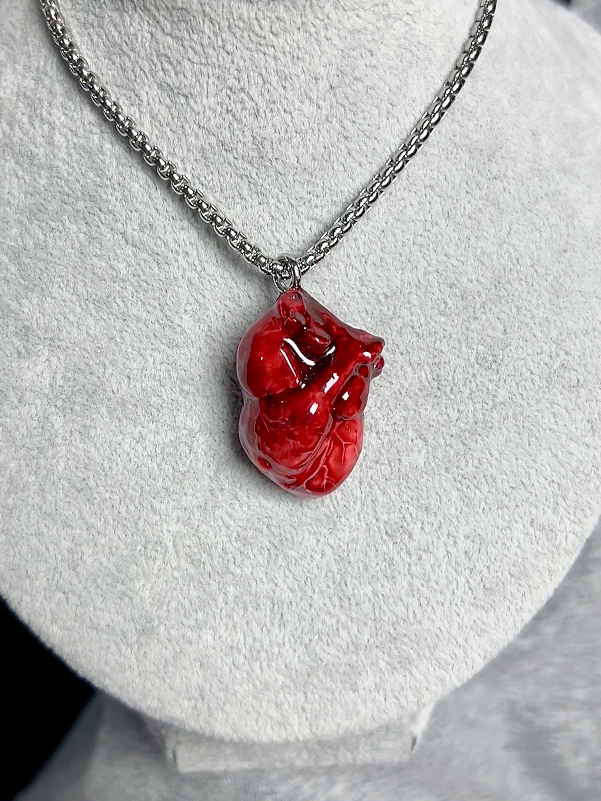 Cthulhu Eye - Beating Dark Heart Necklaces - Cthulhu Eye - Beating Dark Heart Necklaces - Vein Pulse by CRUXJEWELRY