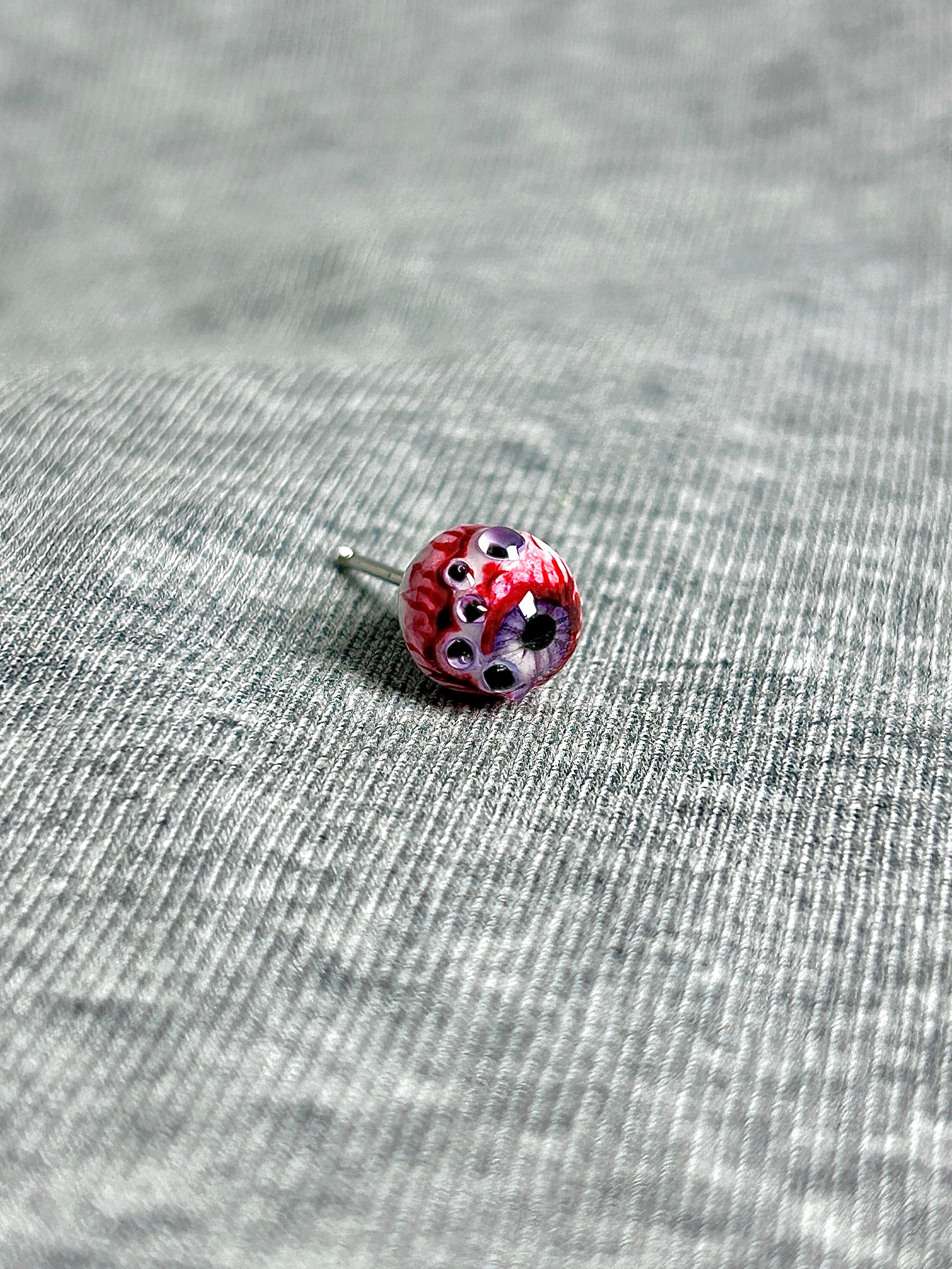 Cthulhu Eye - CandyGaze | Ear/Lip/Tongue Studs - Cthulhu Eye - CandyGaze | Ear/Lip/Tongue Studs - Mirage Gummy / Flat-Back（Default） / 4mm by CRUXJEWELRY