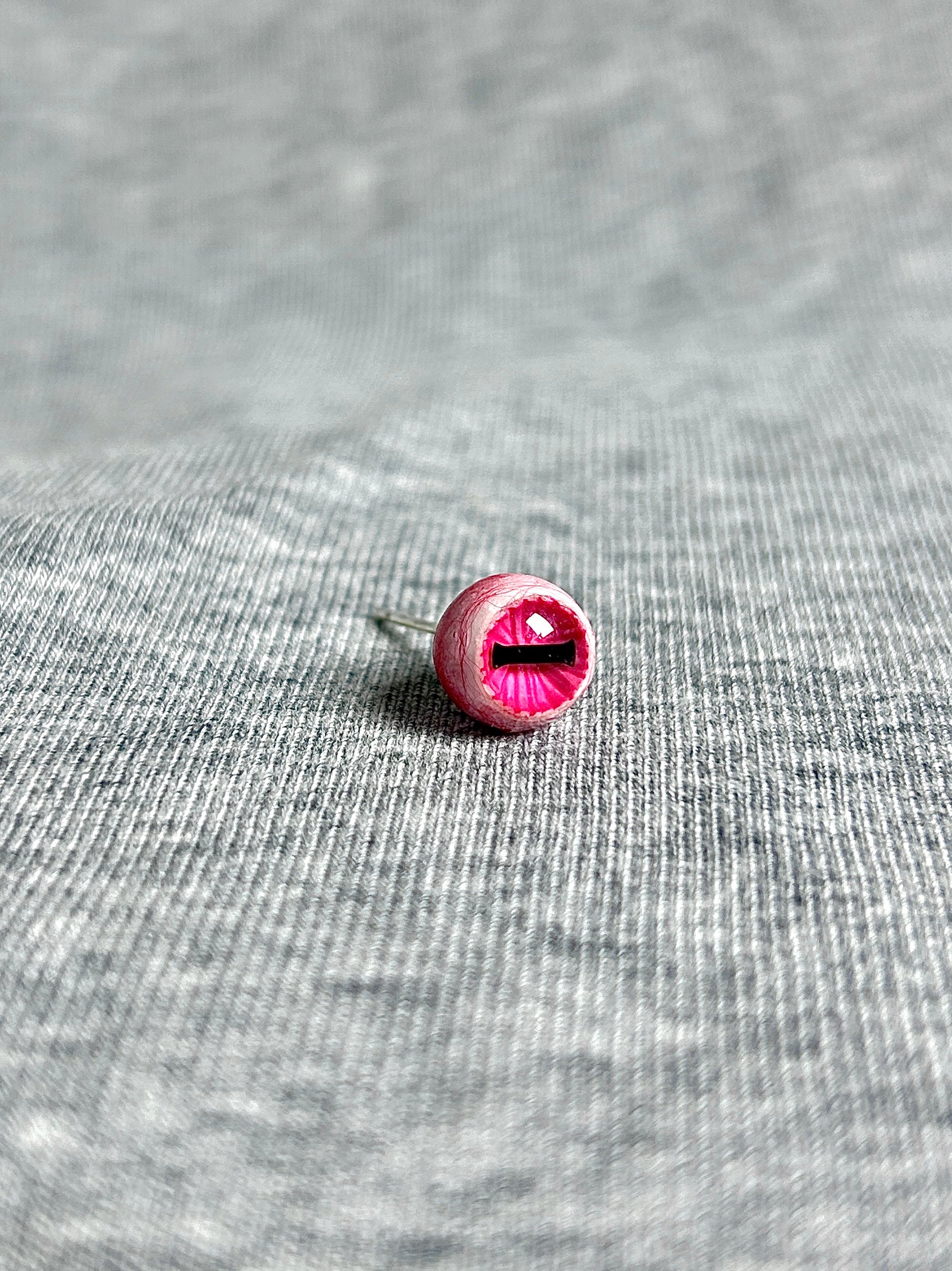 Cthulhu Eye - Lateral Gaze | Ear/Lip/Tongue Studs - Cthulhu Eye - Lateral Gaze | Ear/Lip/Tongue Studs - Iris Bloom / Flat-Back（Default） / 4mm by CRUXJEWELRY