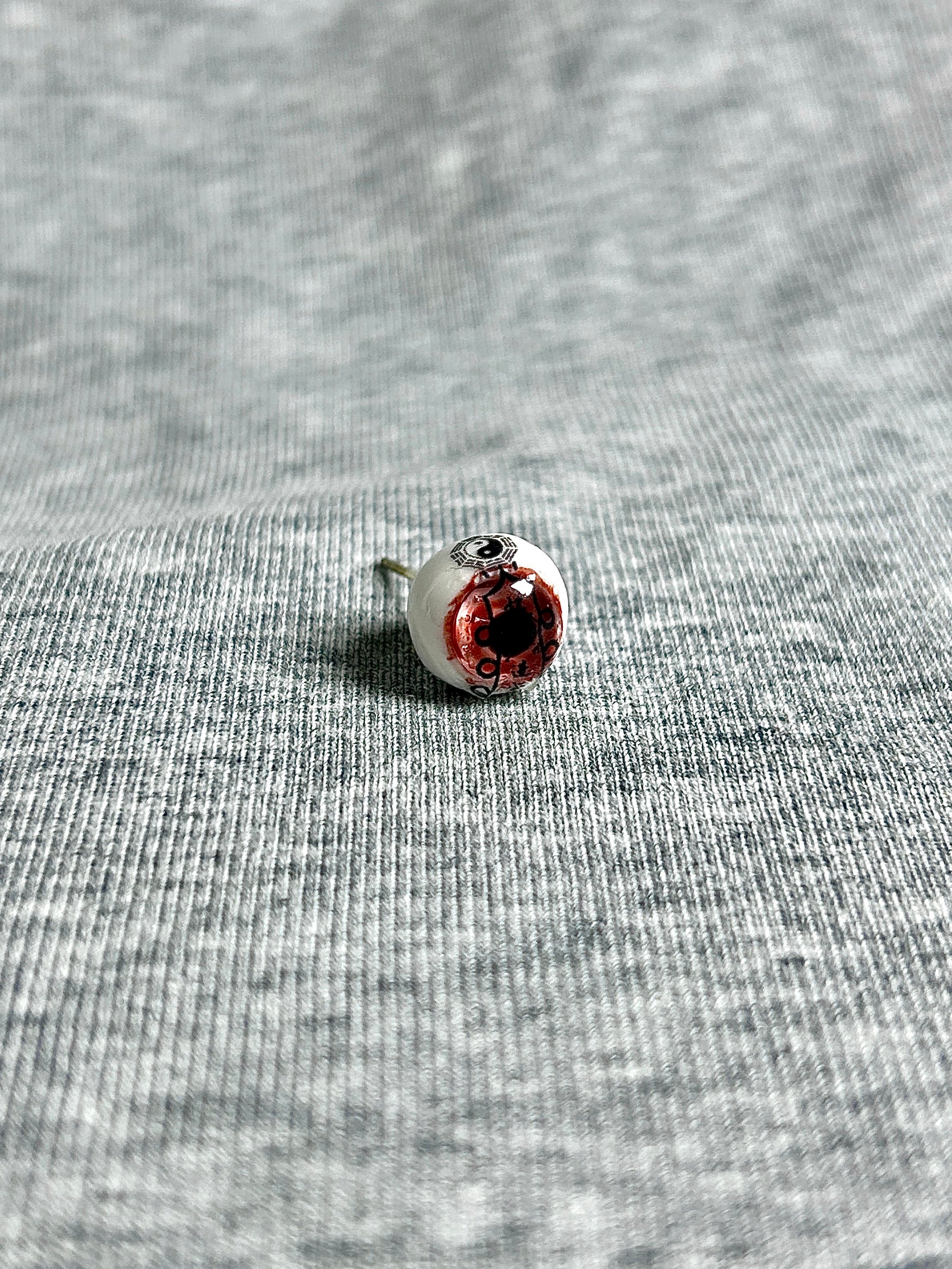 Cthulhu Eye - Mystic Glyph Series | Ear/Lip/Tongue Studs - Cthulhu Eye - Mystic Glyph Series | Ear/Lip/Tongue Studs - Guardian / Flat-Back（Default） / 4mm by CRUXJEWELRY