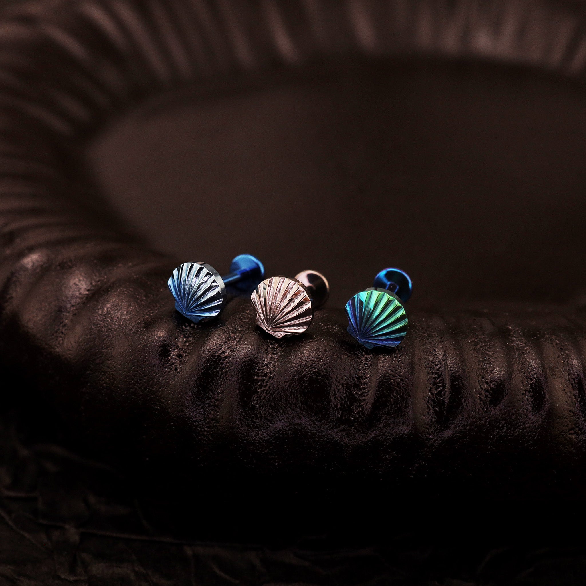 3D Engraved Shell Internally Threaded Titanium Studs