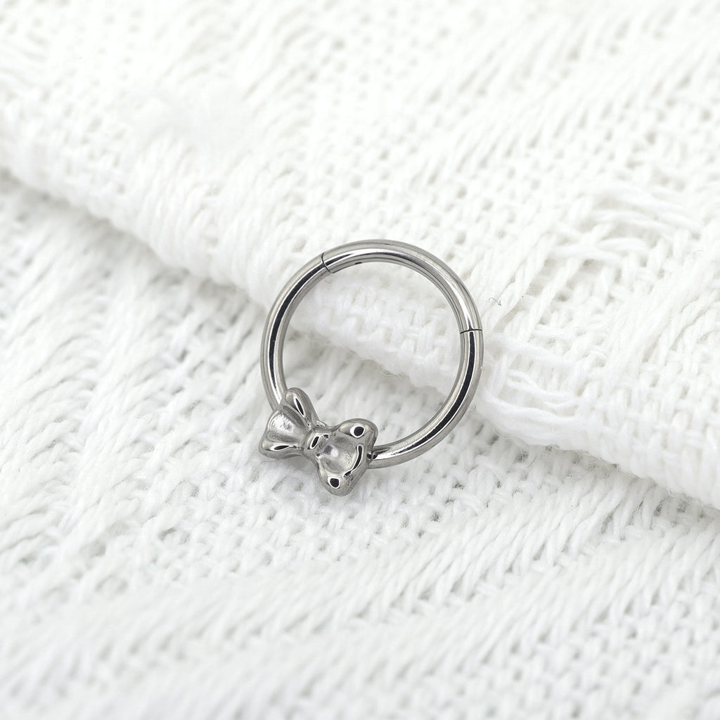 16G Bow Titanium Segment Hoop