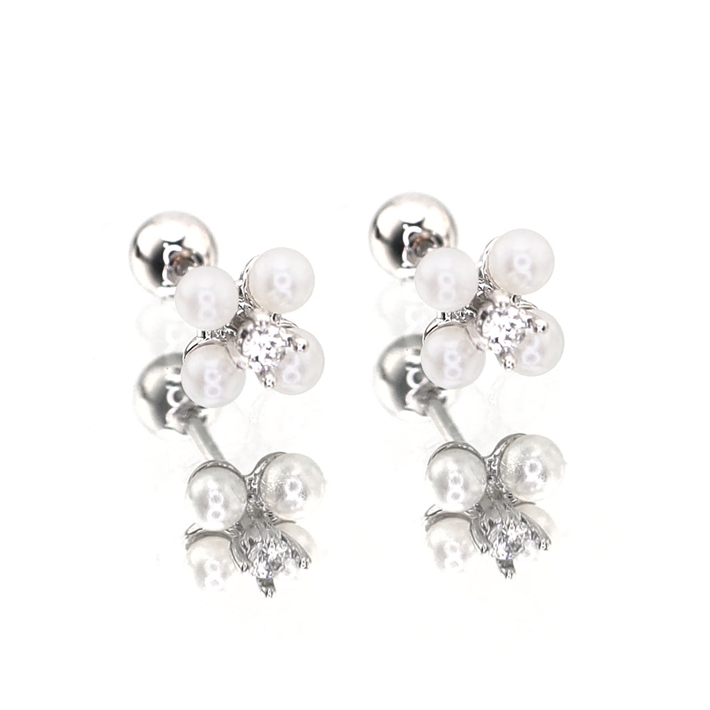 Pearl & Clover stainless steel Ear Studs