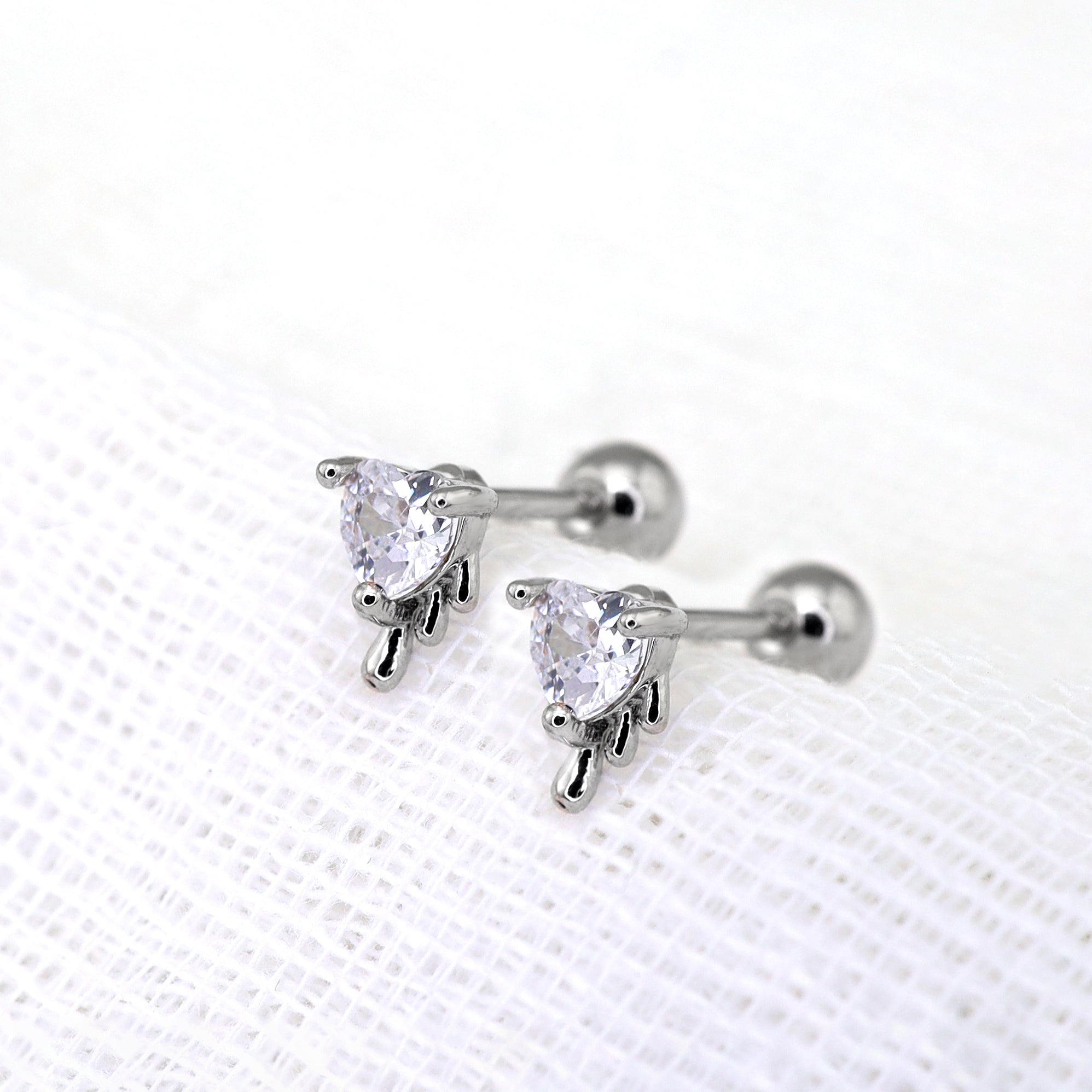 20G Fluid Art Heart CZ Ear Studs